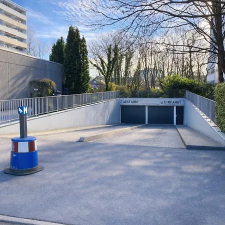 아파트 Geraeumige Mit Parkplatz Direkt An Der S-bahn Nach Muenchen Unterschleißheim